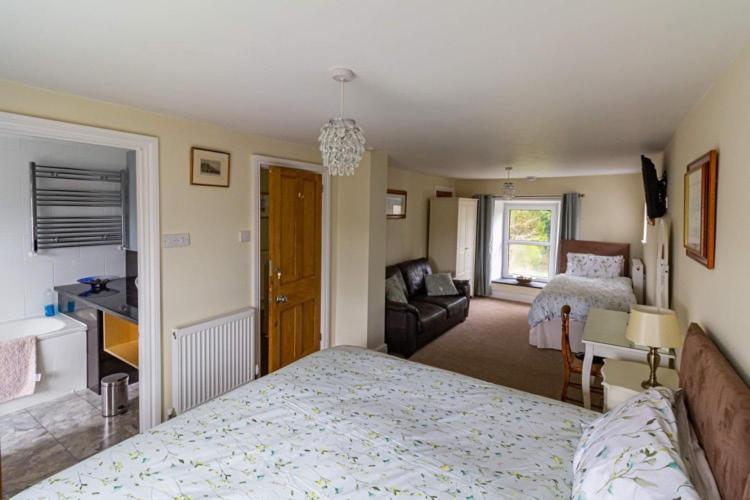 Maes Y Gwaelod Bed and Breakfast Llanwrtyd Wells Exteriör bild